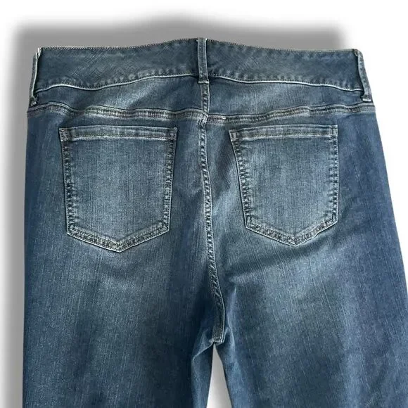 Torrid Premium Jeans Women's Plus 18R Blue Jeggings Distressed High Rise Curvy - Picture 8 of 16